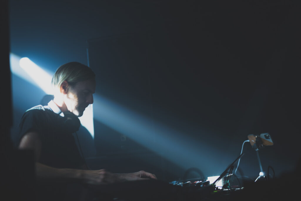 6AM 15 Yr Anniversary: FROM OUR MINDS – TBA TOUR 2023: Richie Hawtin, Lindsey Herbert, Barbosa, Jia.