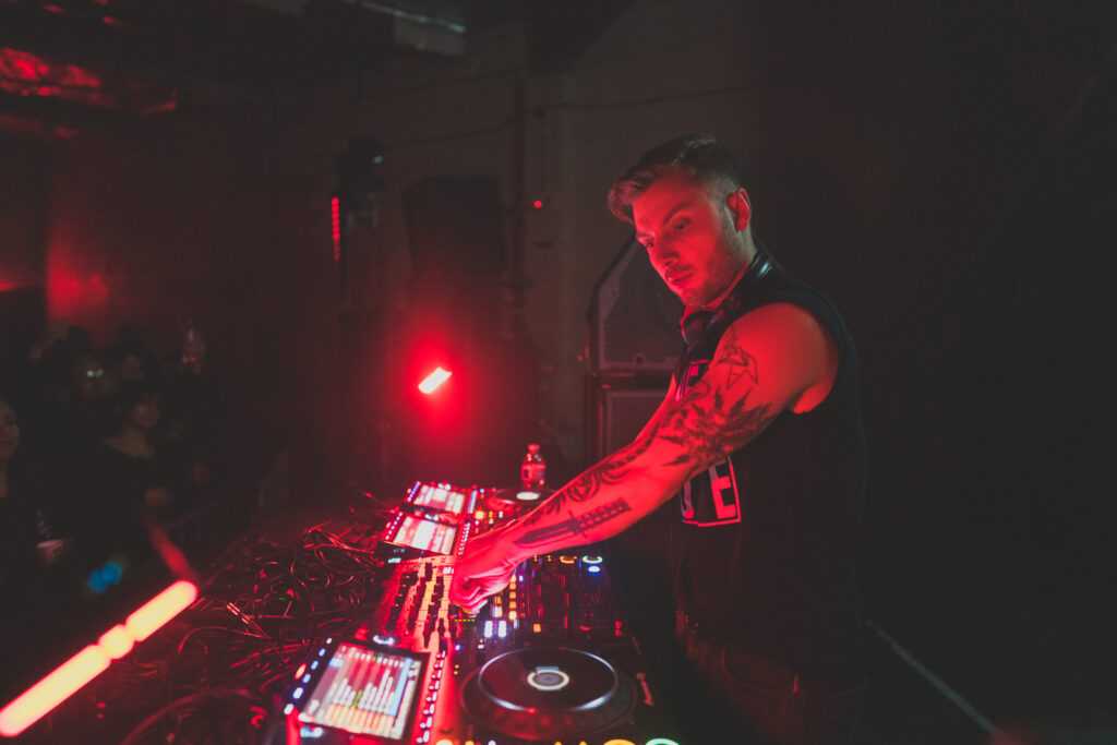 WORK presents: Viper Diva, Airod & Selective Response