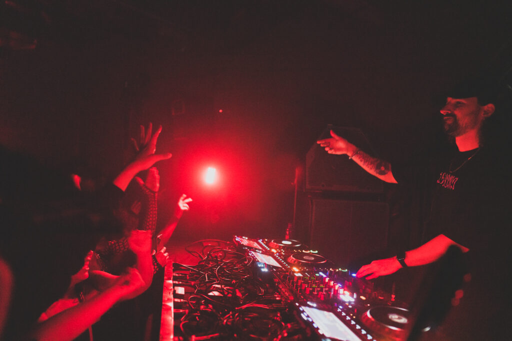 WORK presents: Viper Diva, Airod & Selective Response