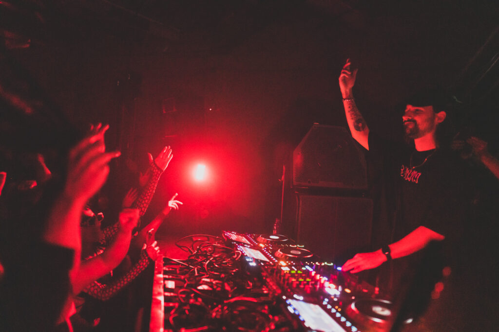WORK presents: Viper Diva, Airod & Selective Response